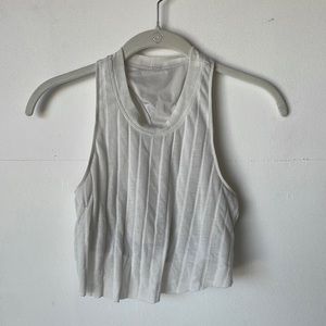 Alo crop top tank with built in bra